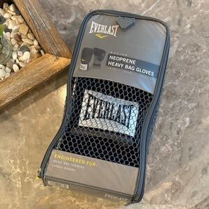 Everlast Black Neoprene Bag Gloves